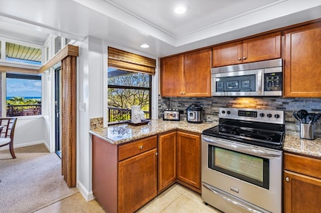 Villa, 2 Bedrooms | Private kitchen | Fridge, oven, coffee/tea maker, toaster