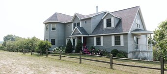 Vacation home overlooking beautiful Lake Michigan