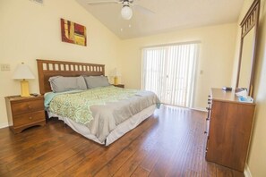 Condo, 1 cama King (Lora's Sweetwater Club Condo) | 2 quartos