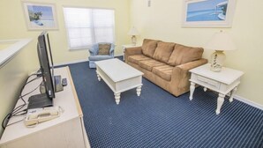 Appartamento, 1 letto queen (Heng's Runaway Beach Condo) | Soggiorno