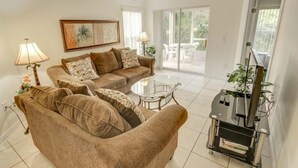 Living room - Gerald's Club Cortile Condo (Kissimmee)