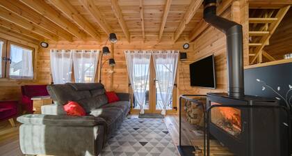 Chalet L'Abitiz - Three Bedroom Chalet, Sleeps 10