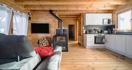 Chalet L'Abitiz - Three Bedroom Chalet, Sleeps 10
