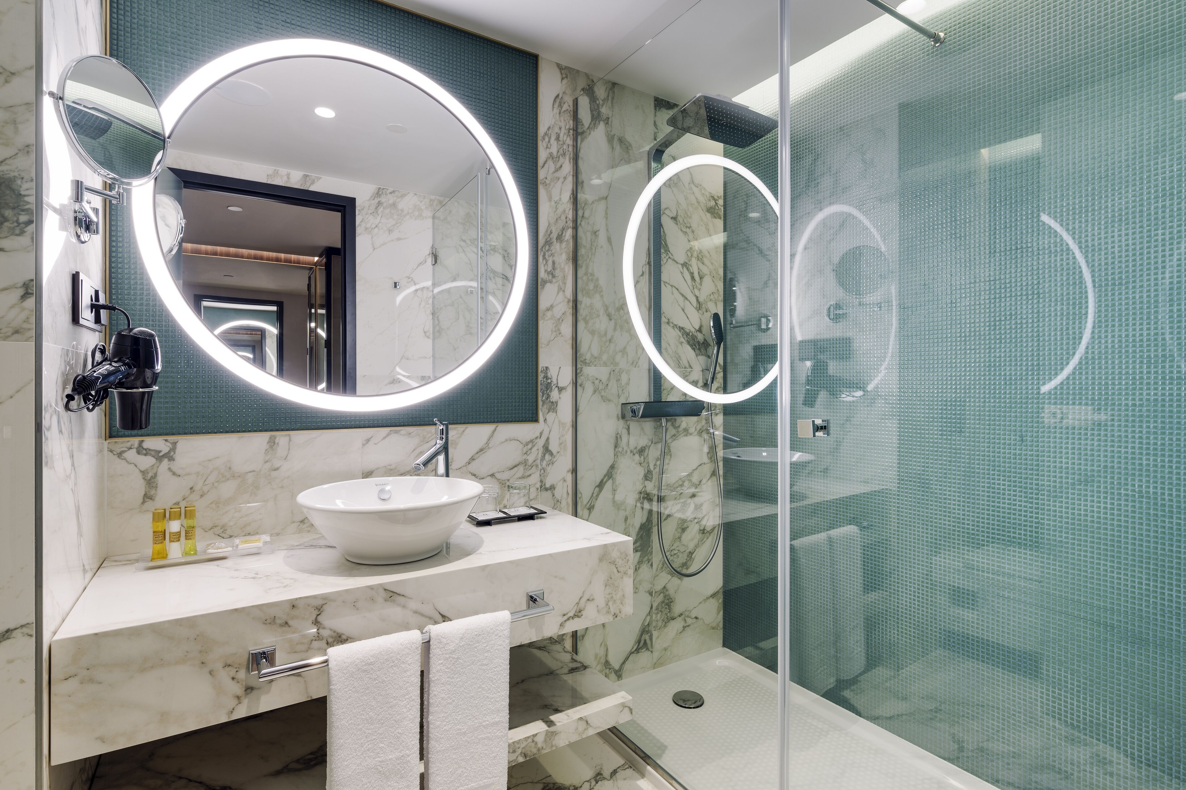 Photo - Eurostars Ambassador