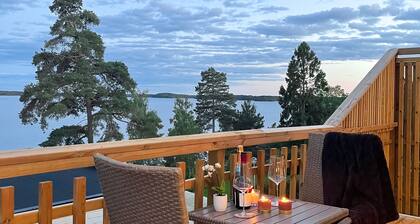 Breathtaking Lakefront Gem~Stunning View~Priv Pier