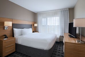 Egyptian cotton sheets, premium bedding, pillowtop beds, in-room safe - TownePlace Suites by Marriott Edgewood Aberdeen (Aberdeen)