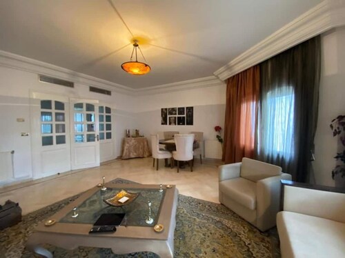 A very nice and well equipped apartment with parking