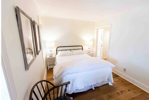 1 室のベッ��ドルーム、WiFi (無料)、ベッドシーツ