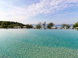 Seasonal outdoor pool, open 9:00 AM to 7:00 PM, pool umbrellas - Adrialux Camping Mobile Home (Crikvenica)