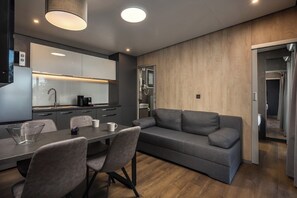Mare Exclusive Mobile Home with Hot Tub, Sea View | Living area | 130-cm TV with digital channels - Adrialux Camping Mobile Home (Crikvenica)