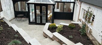 Luxury Victorian villa in the heart of North Berwick, sleeping up to 6 guests.