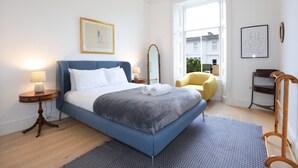 3 chambres, fer et planche à repasser, Wi-Fi gratuit, draps fournis
