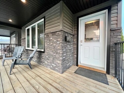 **The Kid Rock* Bright, Spacious and Modern Home!