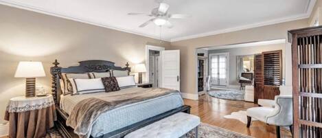 1 bedroom, in-room safe, iron/ironing board, travel cot