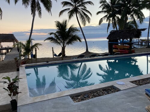 Luxury Beach Front Pool villa