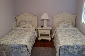 2 bedrooms, WiFi, bed sheets