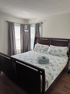 7 bedrooms, iron/ironing board, travel crib, free WiFi