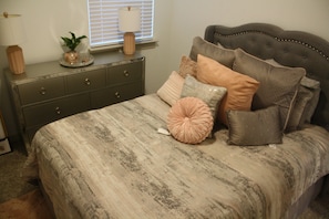 3 bedrooms, free WiFi, bed sheets