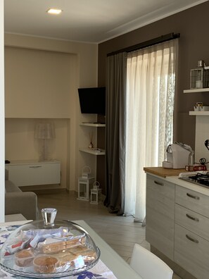 Interior - Sparrowhawk Isolabella Suite. Suite with a view of Isolabella Bay (Taormina)