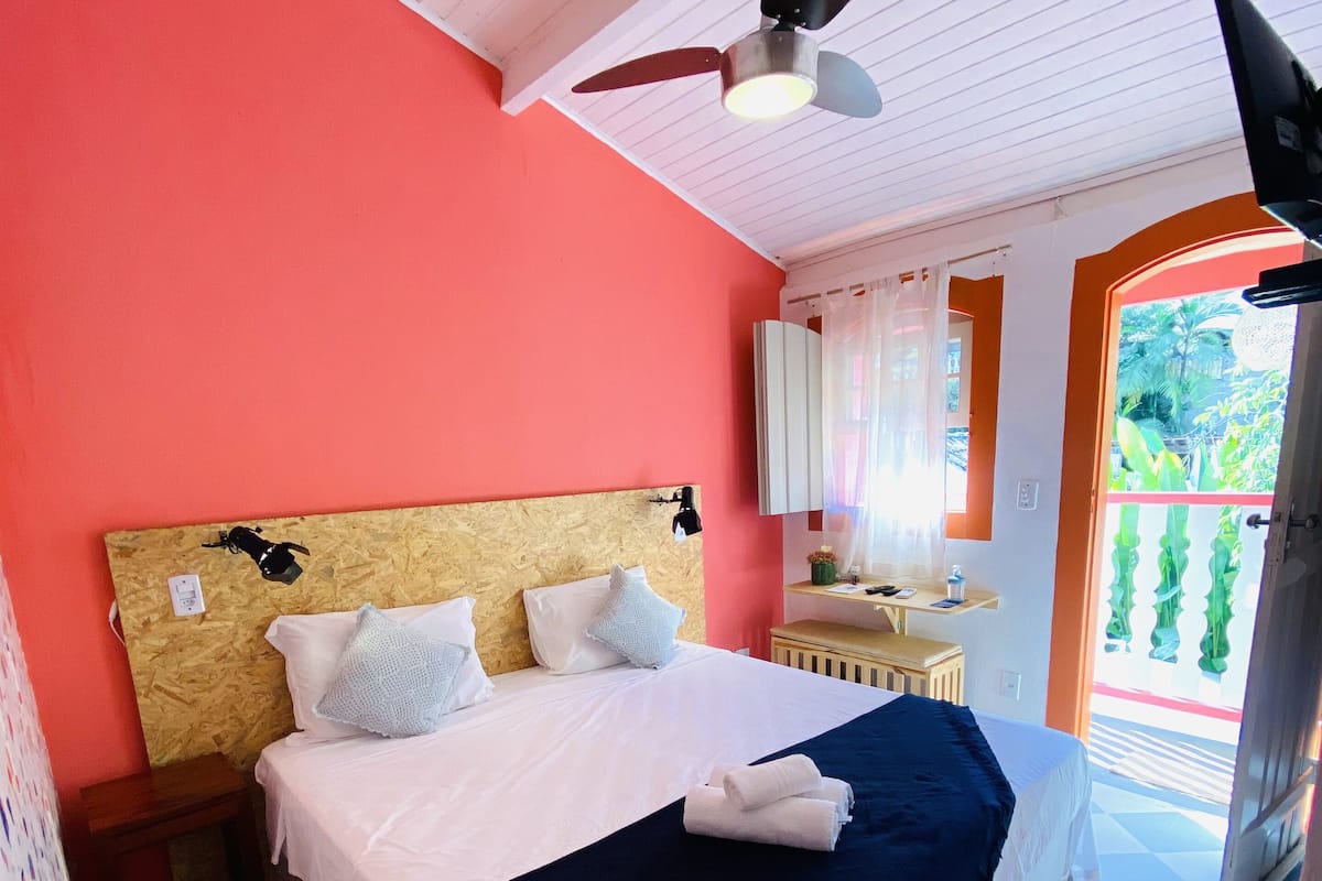 Quarto Hilda Hilst | Egyptinpuuvillaiset lakanat, ylelliset vuodevaatteet, ilmainen Wi-Fi