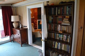 Interior - Quiet and Cozy Seaside Cottage with Amazing Sunsets (Steuben)