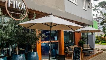 Fachada de la propiedad