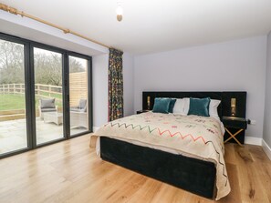 4 bedrooms, individually decorated, individually furnished, free WiFi - The Gully (Sherborne)