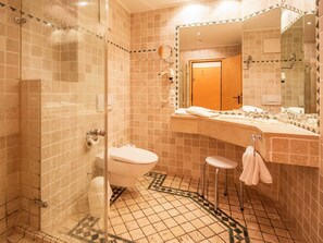 Haartrockner, Handtücher