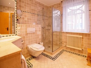 Haartrockner, Handtücher