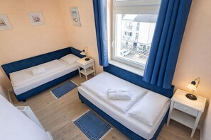 2 chambres, fer et planche Ă repasser, Wi-Fi gratuit, draps fournis