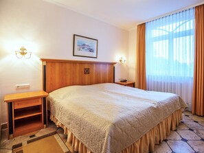 2 bedrooms, free WiFi, bed sheets - Apartment with sea view and 2 bedrooms (Ostseebad Binz)