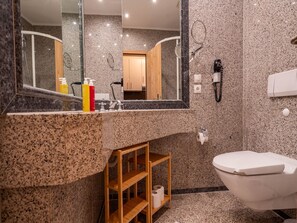 Haartrockner, Handtücher