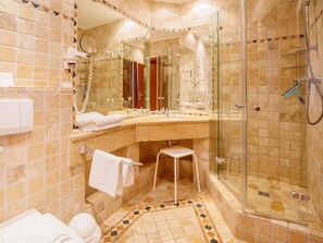 Haartrockner, Handtücher