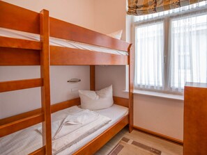 2 chambres, accès au Wi-Fi (inclus), literie fournie