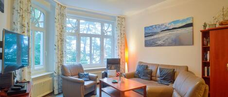 TV, DVD player, stereo