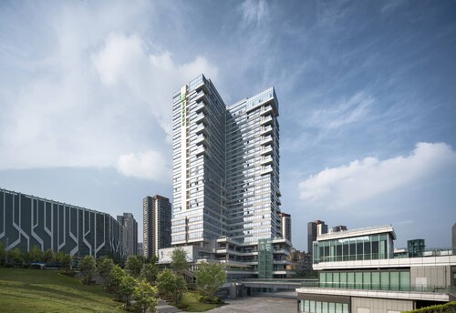 Holiday Inn Express Chongqing Caiyun Lake by IHG