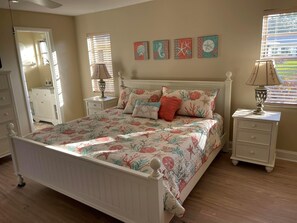 3 Schlafzimmer, Zimmersafe, Schreibtisch, Bügeleisen/Bügelbrett