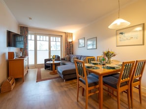 Unclassified image, 4 of 7, button - Comfort apartment with 1 bedroom and terrace on the first floor (Ostseebad Binz)