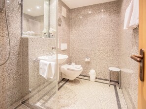 Haartrockner, Handtücher