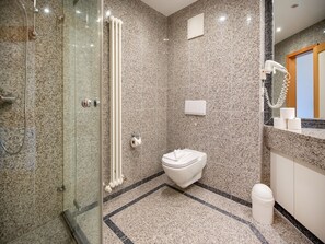 Haartrockner, Handtücher