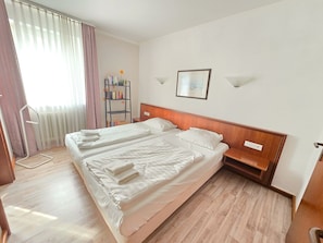 1 Schlafzimmer, kostenloses WLAN, Bettwäsche