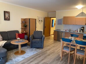 Interior - Komfort Ferienwohnung mit 1 Schlafzimmer und Terrasse im Erdgeschoss (Ostseebad Binz)