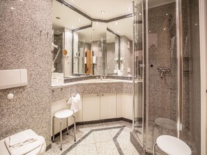 Hair dryer, towels