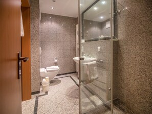 Haartrockner, Handtücher