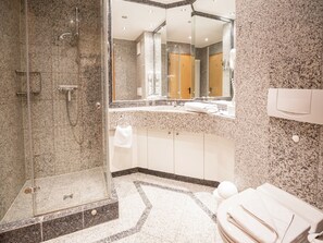 Haartrockner, Handtücher