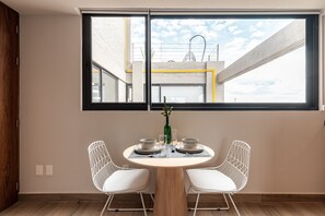 Presidential Apartment | Premium bedding, down comforters, free WiFi, bed sheets - Casai Roma Luis Cabrera (Mexico City)
