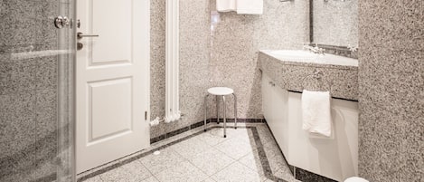 Hair dryer, towels