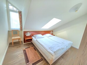 2 chambres, accès au Wi-Fi (inclus), literie fournie