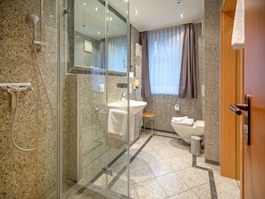 Haartrockner, Handtücher