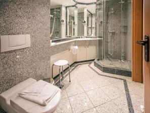 Haartrockner, Handtücher